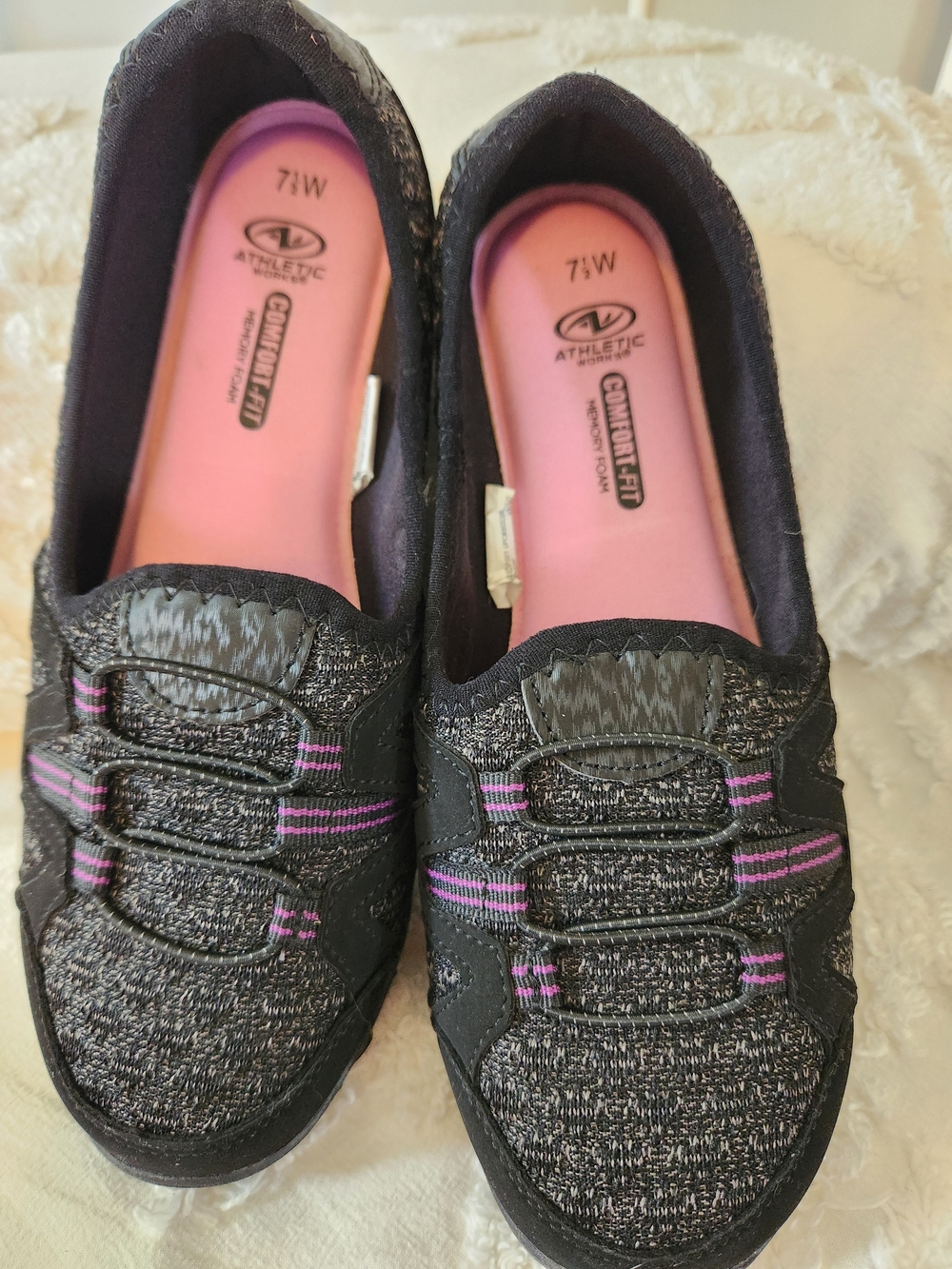 Athletic Works Women's Black Knit Low Bungee Slip-On Sneakers with Pink Insole